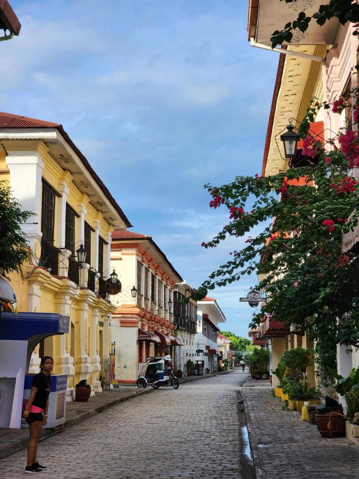 The River House - Loft Unit - Vigan Exterior photo